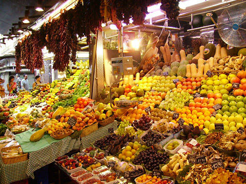 http://homeex.s3.amazonaws.com/photos/94010/2.mercat_de_la_boqueria.jpg